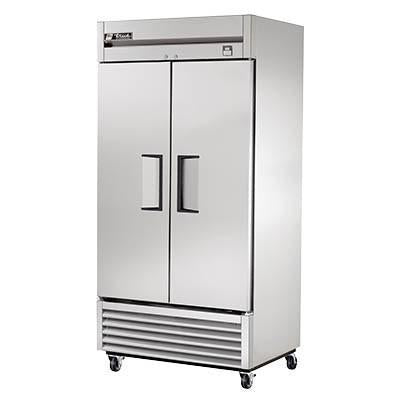 Refrigerador True TS-35-HC, accesible, dos secciones, 2 puertas de acero inoxidable, frente/laterales de acero inoxidable, 115 V