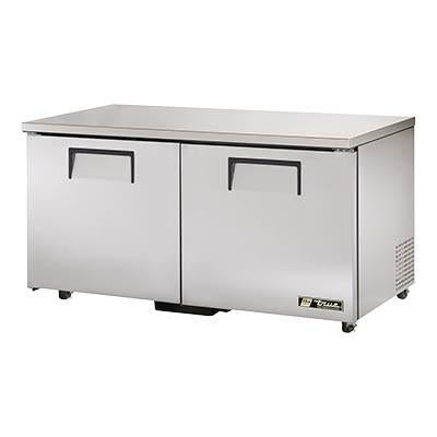 True TUC-60-ADA-HC Refrigerador bajo encimera de 15,5 pies cúbicos con 2 secciones y 2 puertas, 115 V
