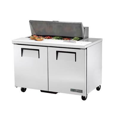 True TSSU-48-10-HC Mesa de preparación para sándwiches/ensaladas de 48" con base refrigerada, 115 V