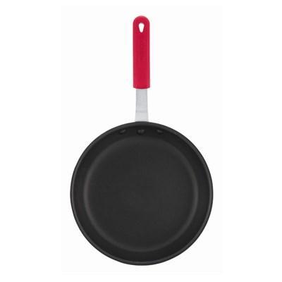 Winco AFP-8NS-H Majestic Quantum Non-Stick Aluminum Fry Pan 8" with Sleeve